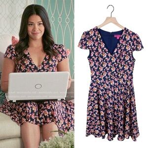 Betsey Johnson Floral Print Chiffon Fit & Flare Dress Size 6 Jane the Virgin